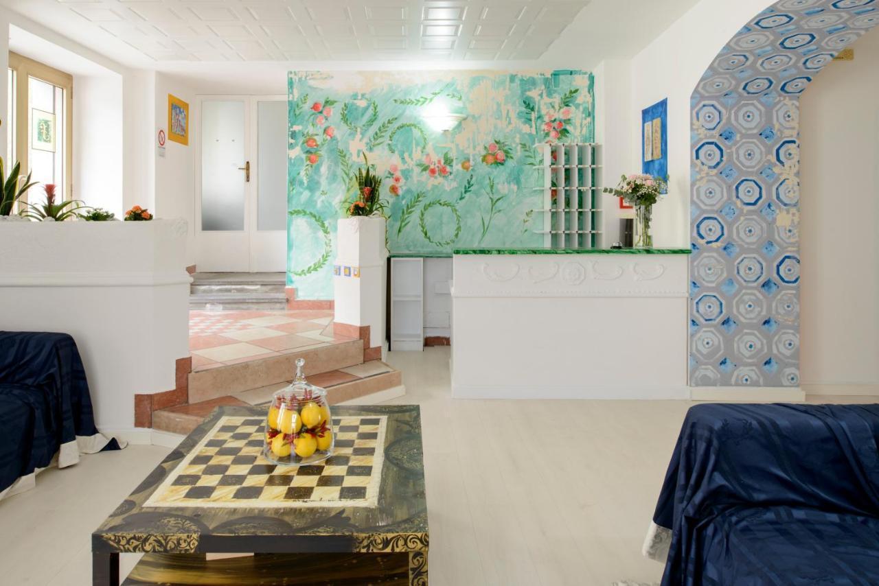 Hotel San Francesco E Il Lupo 구비오 외부 사진