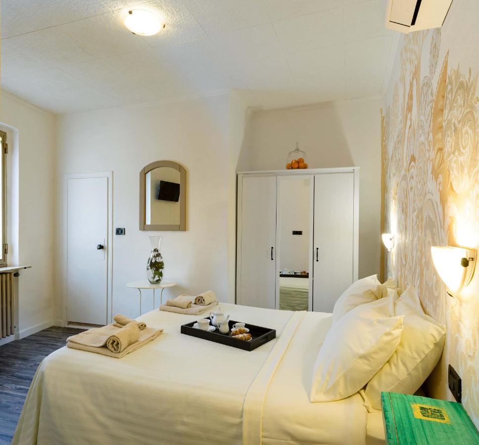 Hotel San Francesco E Il Lupo 구비오 외부 사진